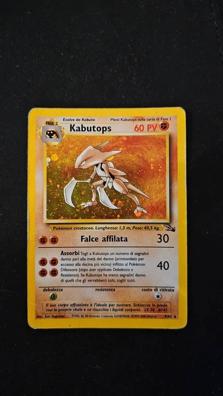 lotto due carte: Hitmonlee - 7 - FO     Kabutops - 9 - FO
